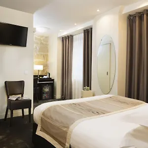 Hotel Du Lion D'or Louvre Paris